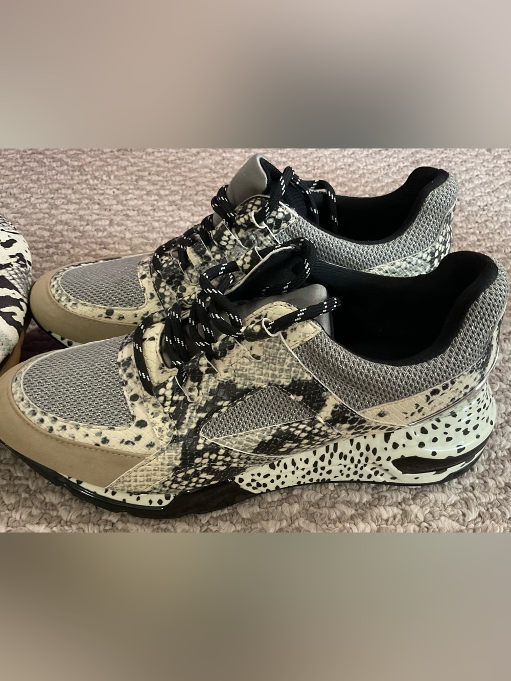 Steve Madden Snake-Print Lace-Up Sneakers and matching Fanny Pack - Picture 3 of 10
